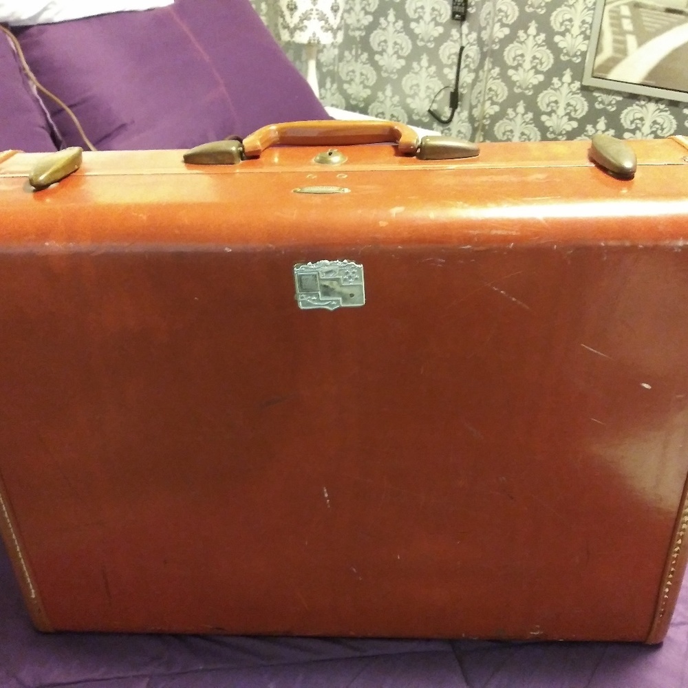 SAMSONITE-VINTAGE 1950'S ERA SUITCASE COLLECTORS